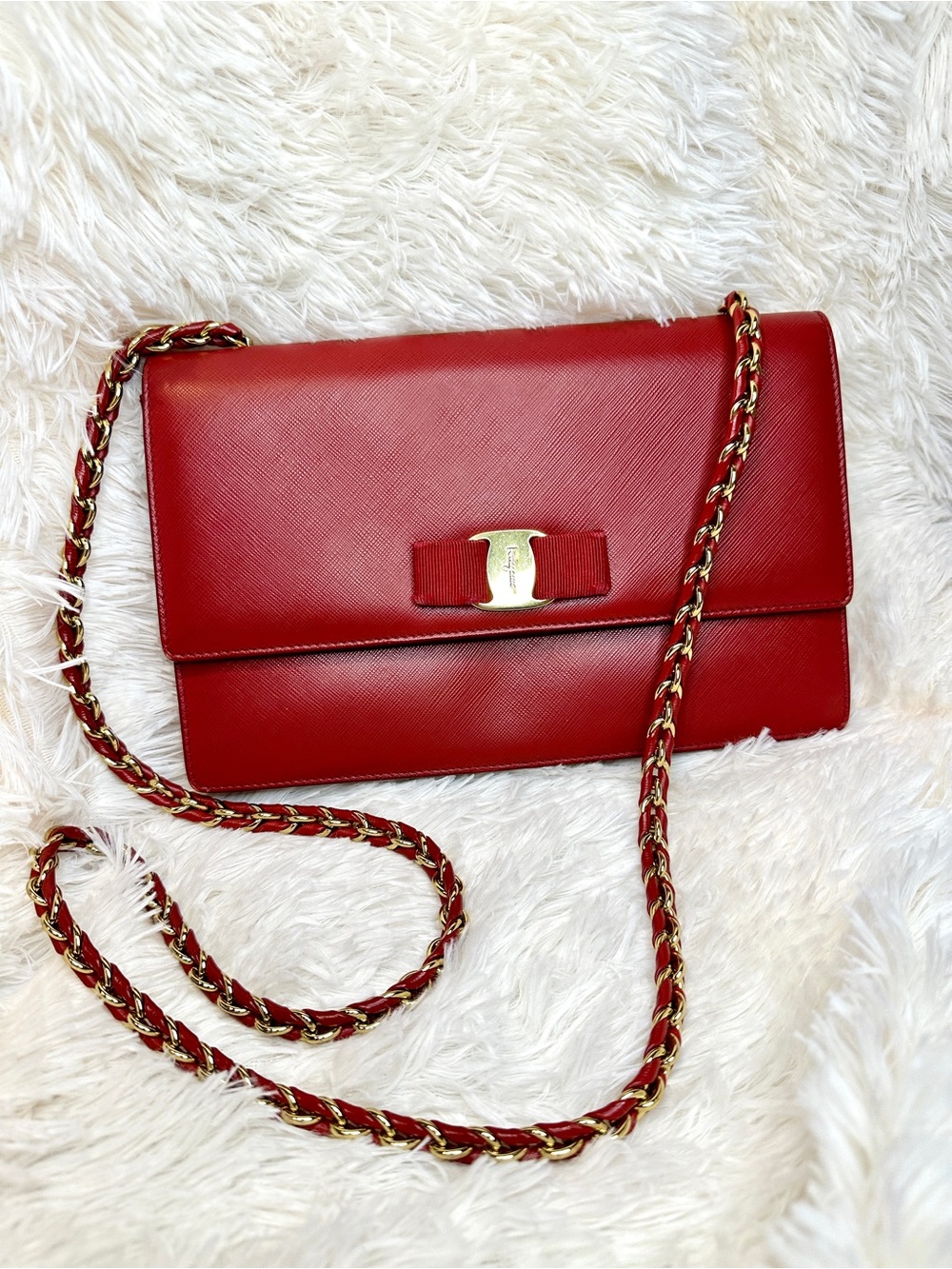 Salvatore Ferragamo Vera Bow Red Saffiano Leather Crossbody Bag Purse Handbag